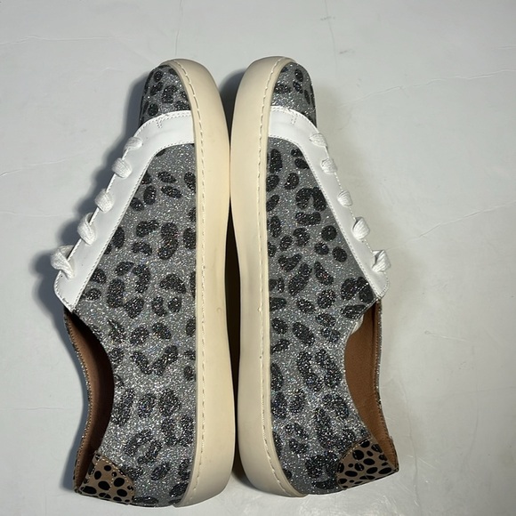 White Raven Silver sparkle cheetah/leopard print Y2K sneakers Women’s 10 - Picture 3 of 9